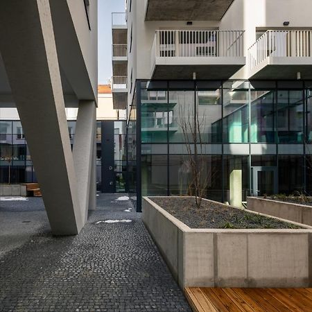 Prague Days - Exclusive Condo In Trendy Neighbourhood Exterior photo